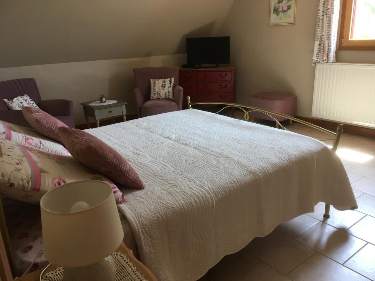 비트락 Chez Bernadette Et Victor B&B 외부 사진
