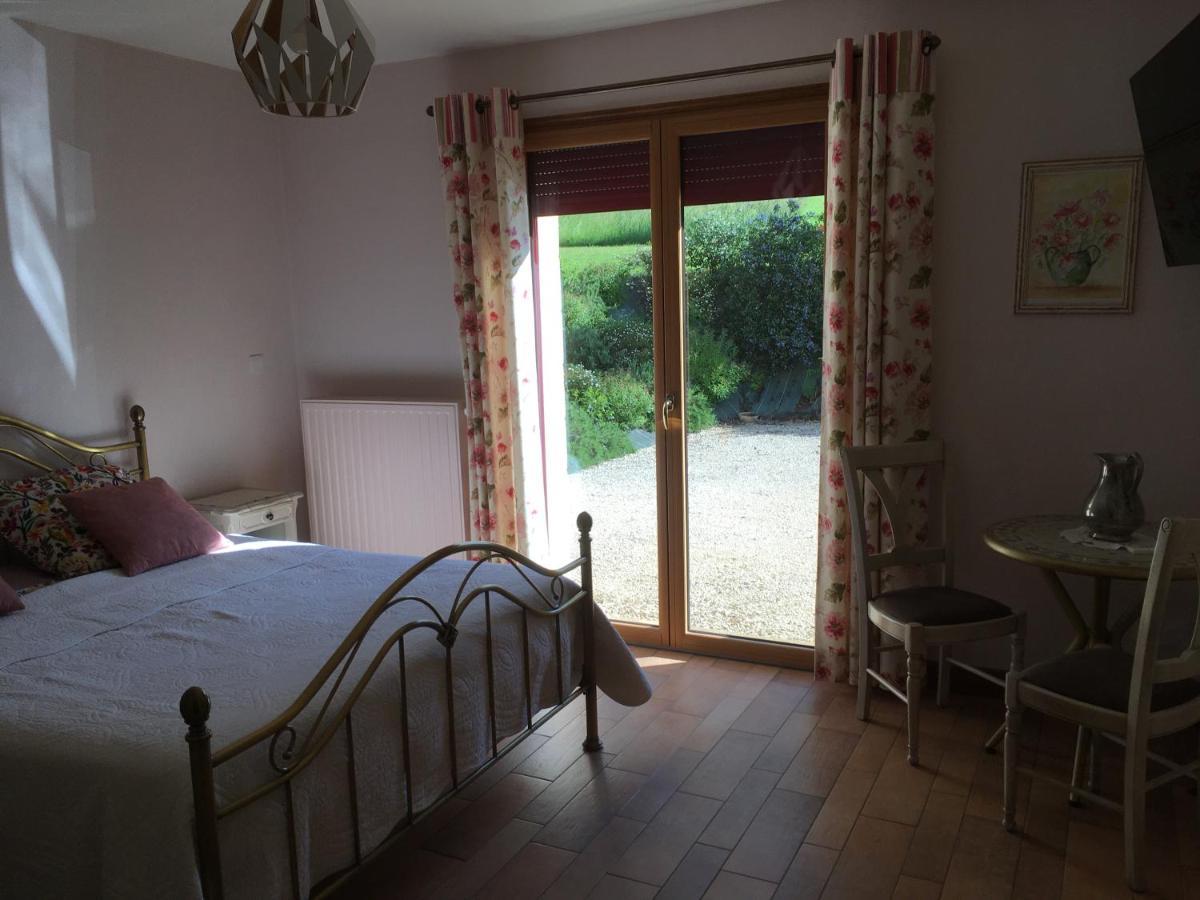 비트락 Chez Bernadette Et Victor B&B 외부 사진