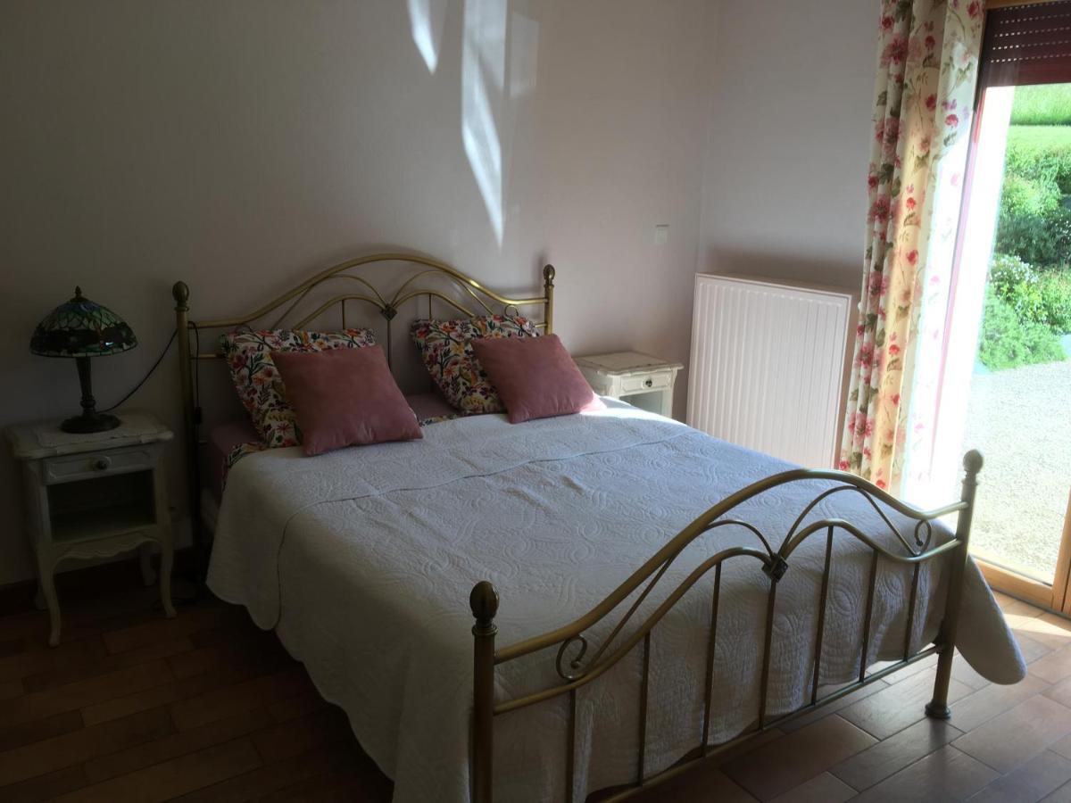 비트락 Chez Bernadette Et Victor B&B 외부 사진